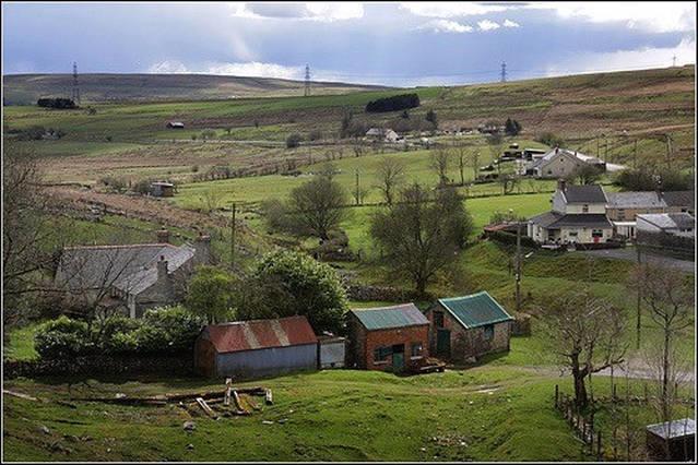 Wales' Highest Village - The Chartist Cottage - Trefil Tredegar Екстериор снимка